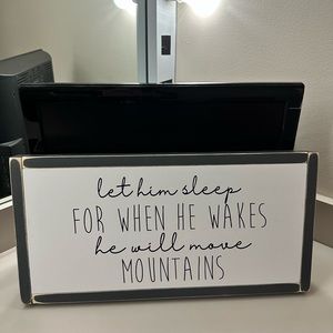 New in box sign for home